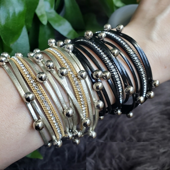 NWT Wrap Bracelet Set of 2 Black and Gold Faux Leather Zircon Beads Biker - Picture 1 of 3